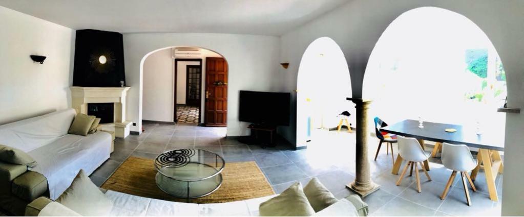 Villa In Provence With Private Pool LʼIsle-sur-la-Sorgue Exteriér fotografie