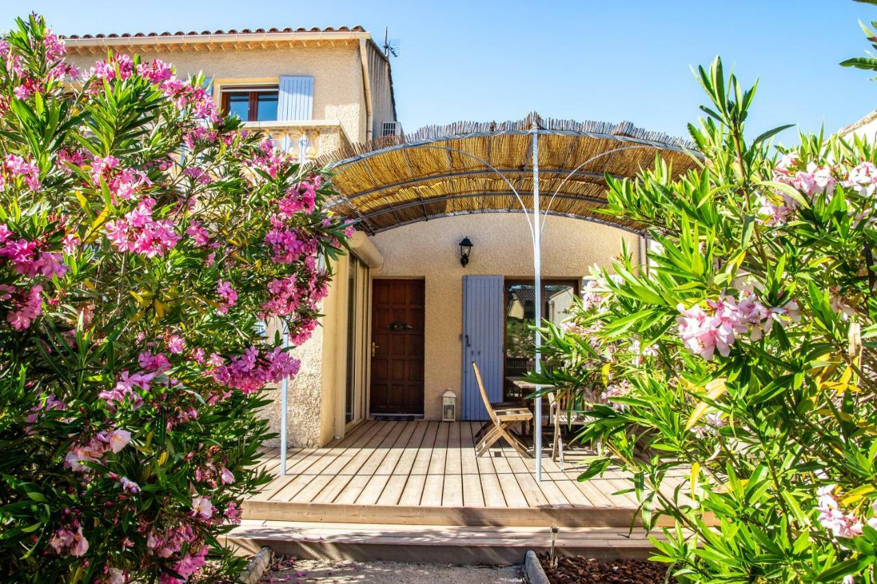 Villa In Provence With Private Pool LʼIsle-sur-la-Sorgue Exteriér fotografie
